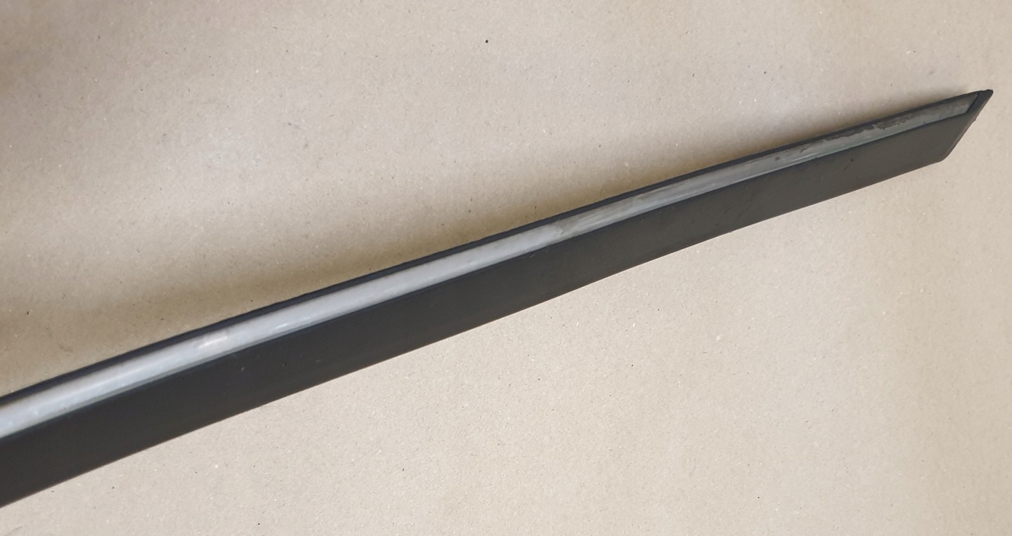 moulding Z door right front BMW 5 E39 8184478 OE