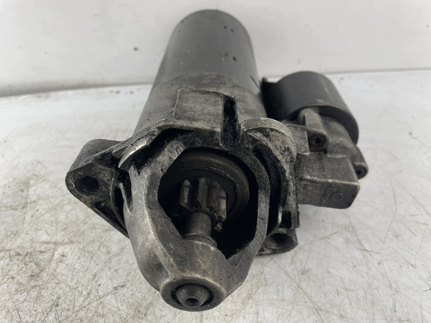 starter 068911024F VW Passat Audi A4 1.9 TDI OE