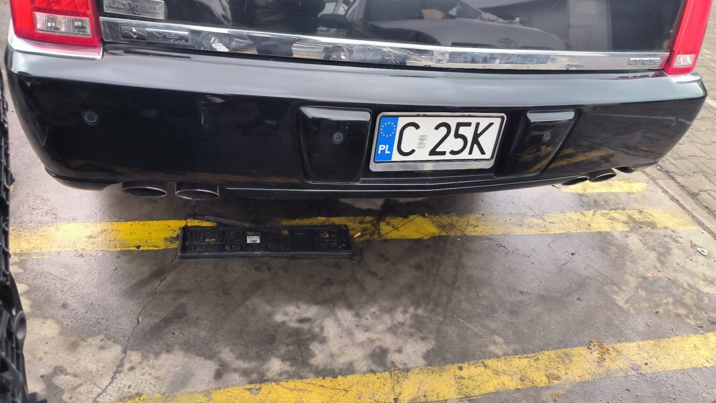 Stoßstange heck U8555 CADILLAC DTS
