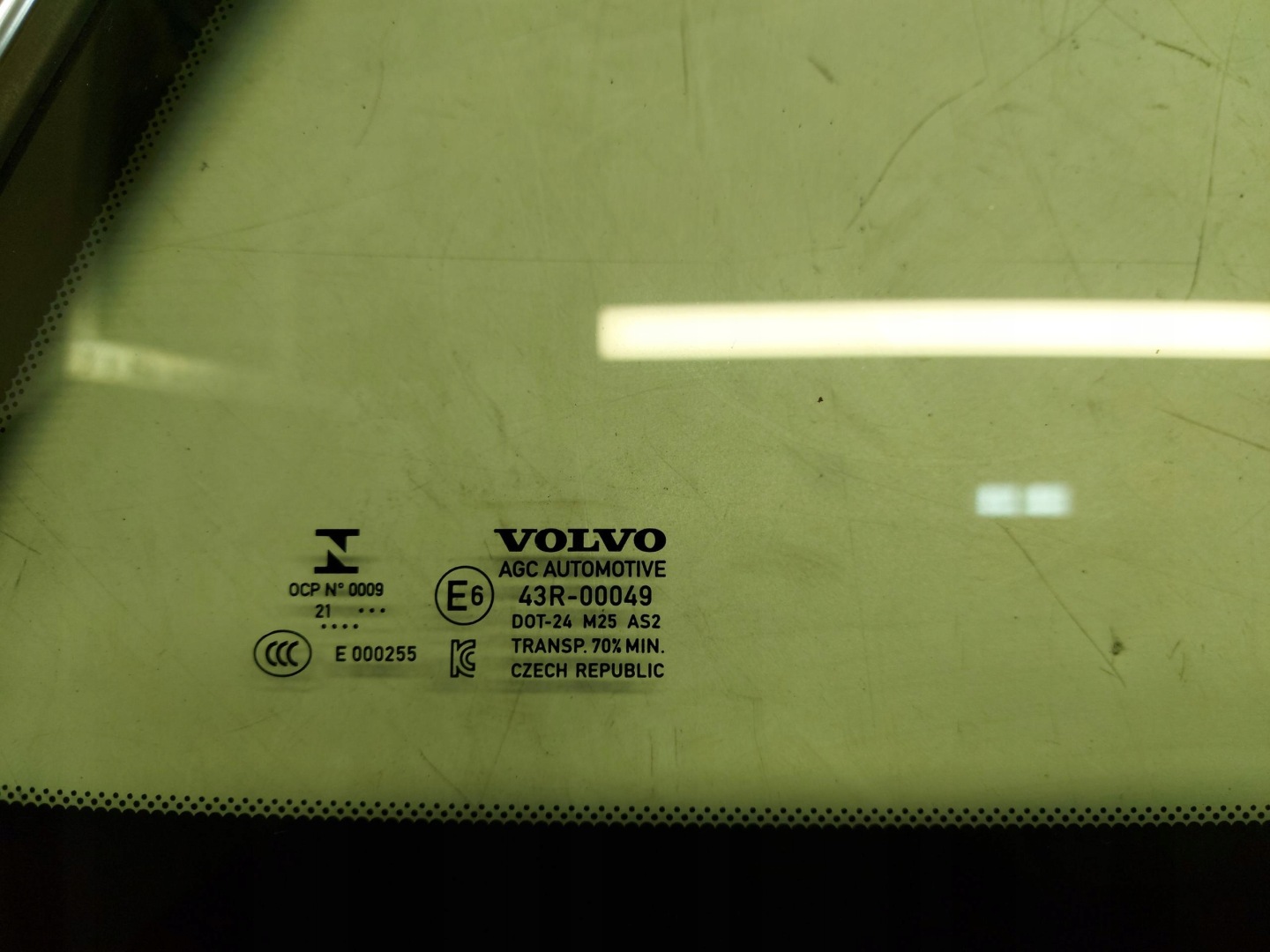 Volvo XC90 II LIFT window rear part right 2021 AS2