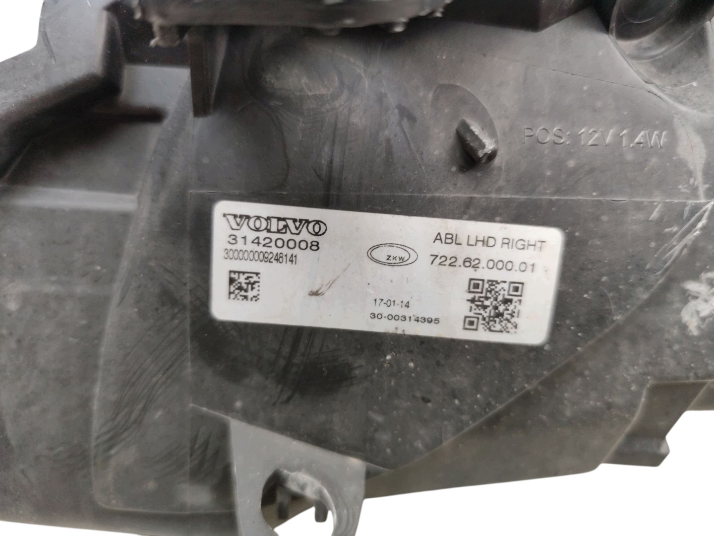 light REFLEKTOR right front XENON VOLVO V40 II (12-16) 31420008