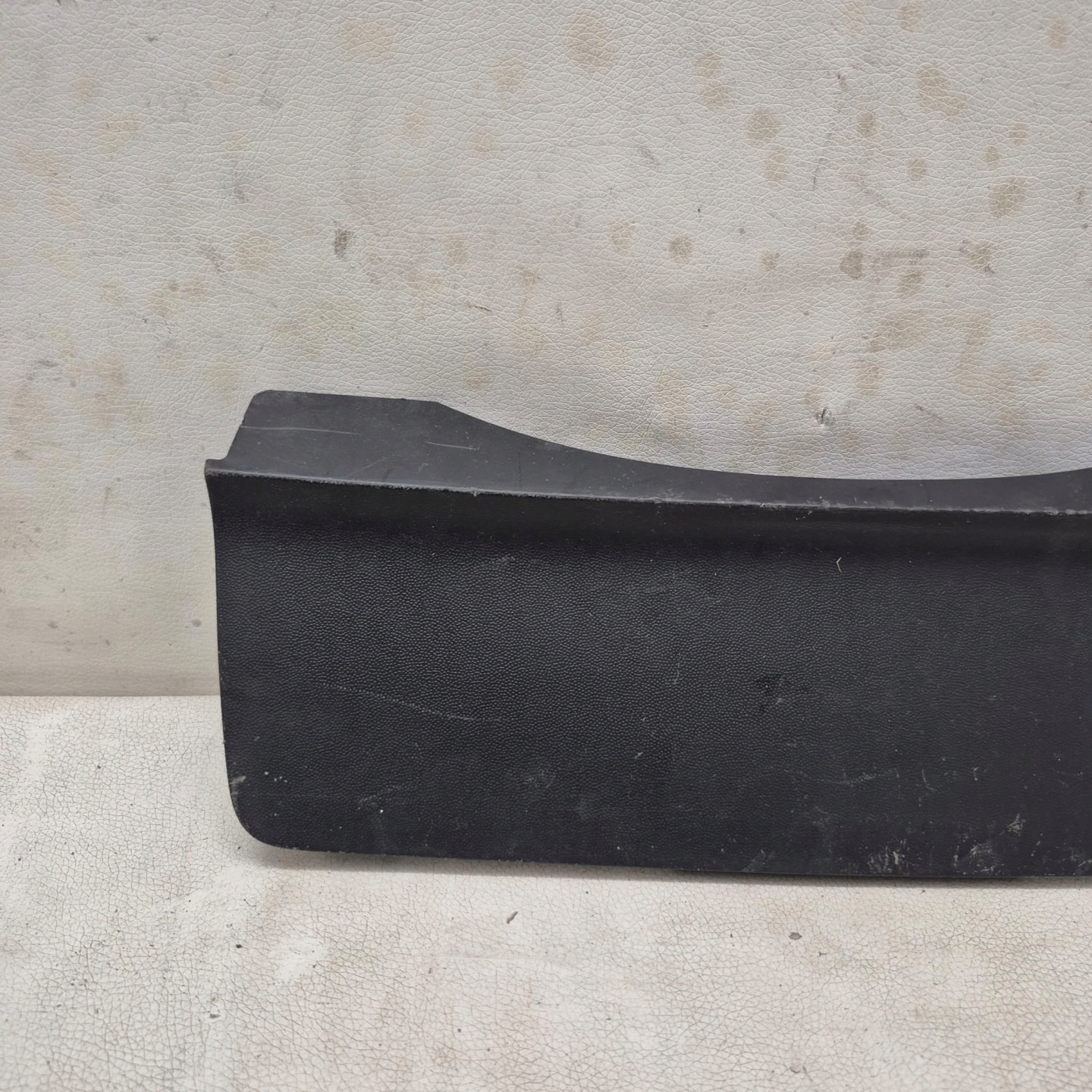 VW GOLF 6 VI couvre couverture HAKA attelage 5K6807397