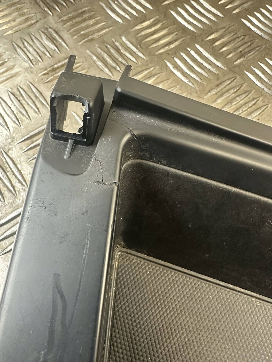 PANEL telaio ingranaggi KIA PRO CEED III 84615J7000