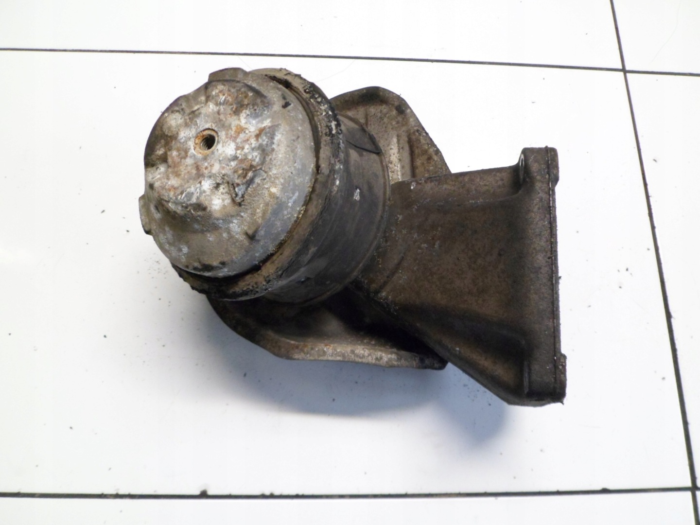 MERCEDES 3.2CDI 3.2 CDI holder A6062230104 engine mount