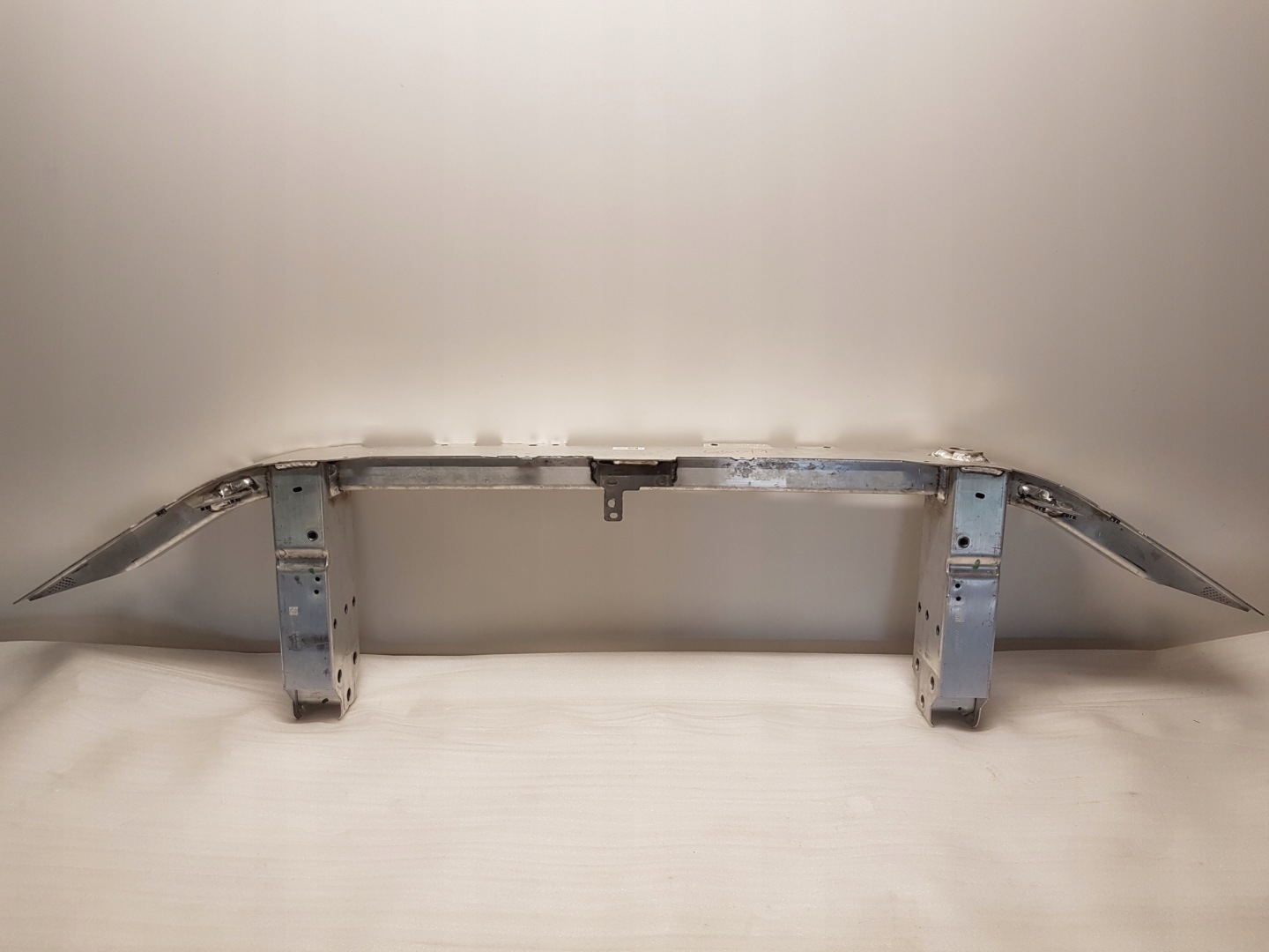 bumper support front BMW G60 G61 5A02FA9