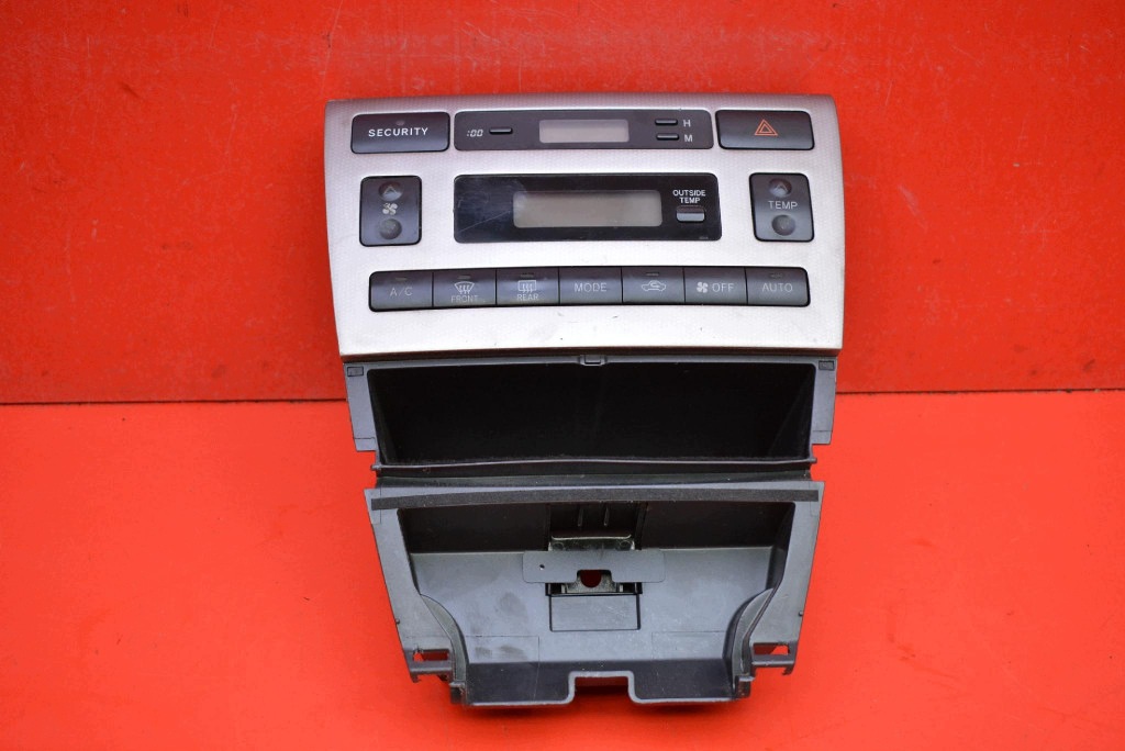 control panel air conditioning devices KLIMY 55930-13060 TOYOTA COROLLA IX E12 00-08