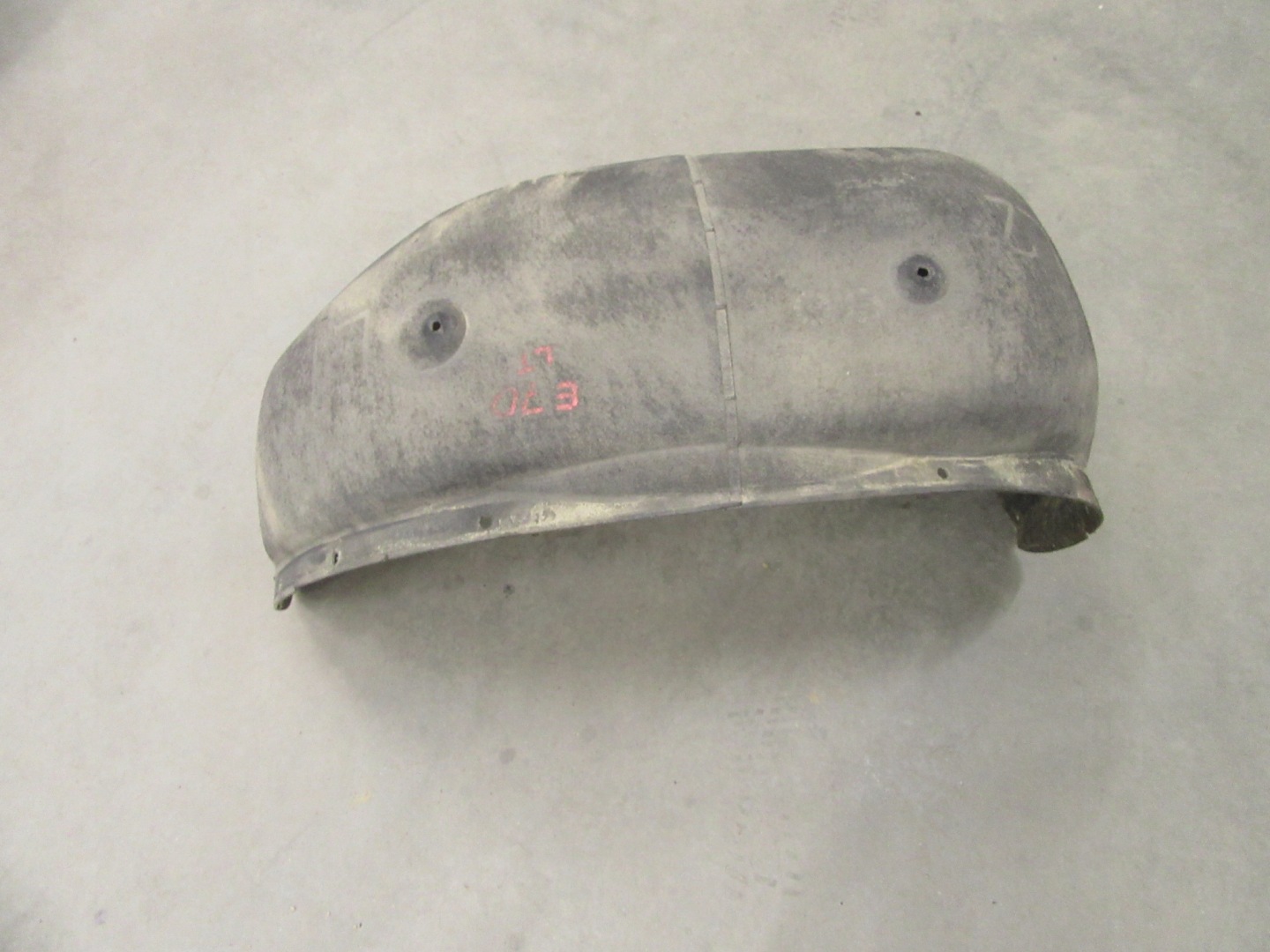 mudguard rear part rear. left cover wheels BMW E70 X5
