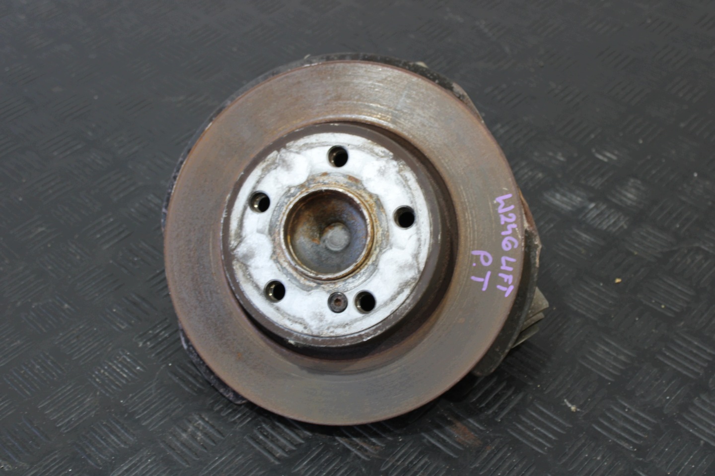 swing right rear part right rear 2460406 MERCEDES B-class W246 FL