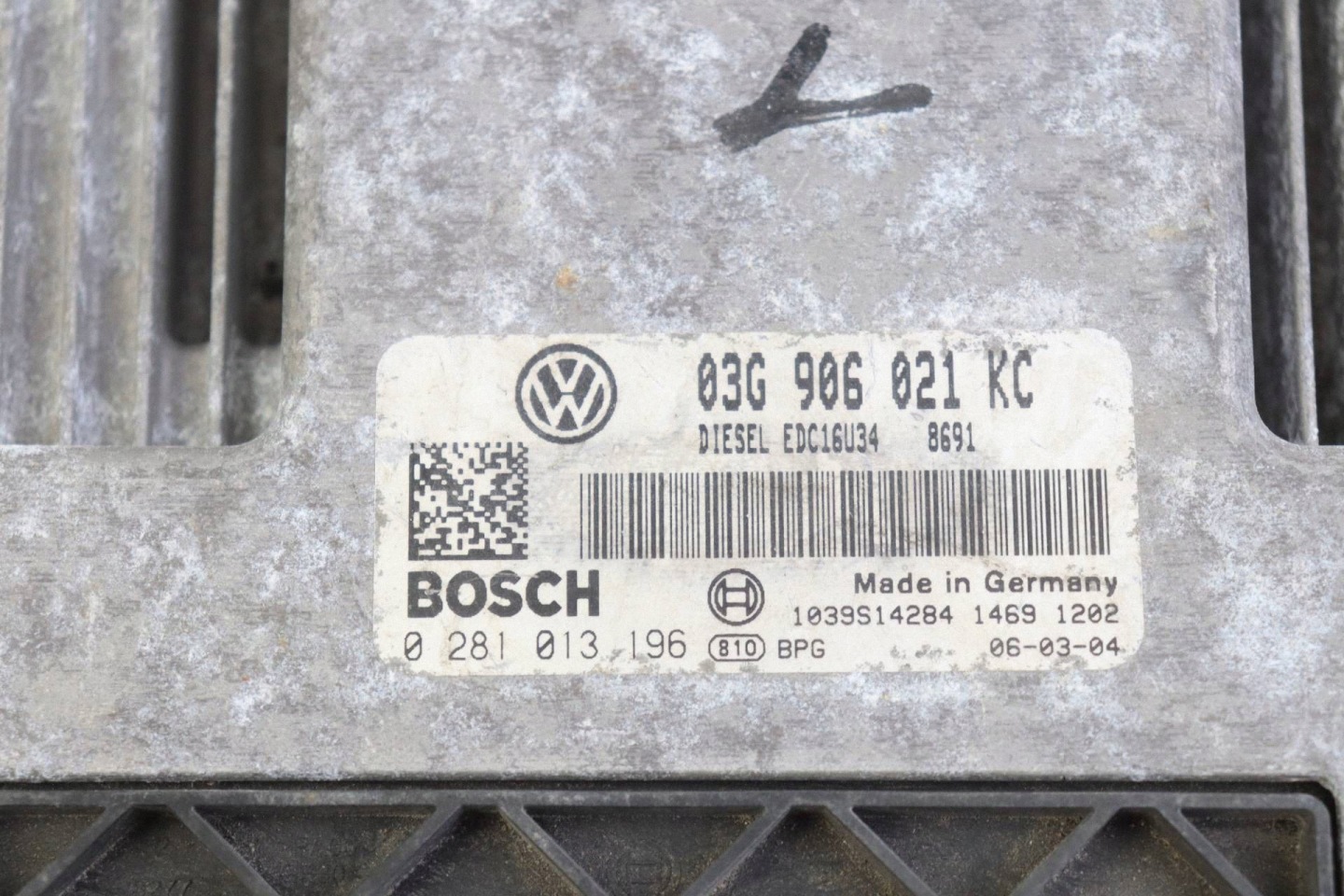 VW TOURAN e modulo centralina motore 1.9 TDI 03G906021KC 0281013196