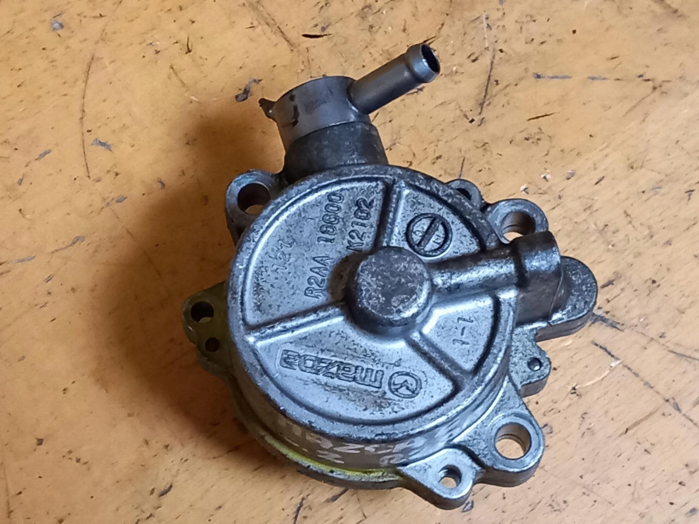 Pompa VACUM MAZDA 6 II GH 2.2 MZR-CD R2AA18G00 08-13