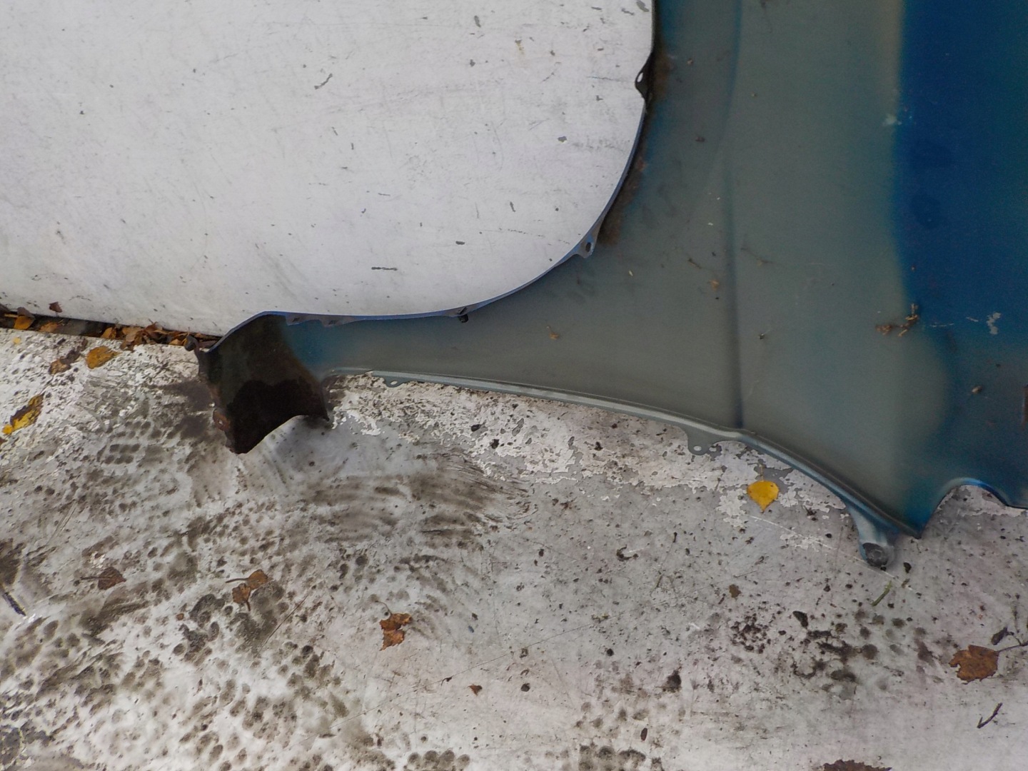 376 HONDA FR-V fender right front front
