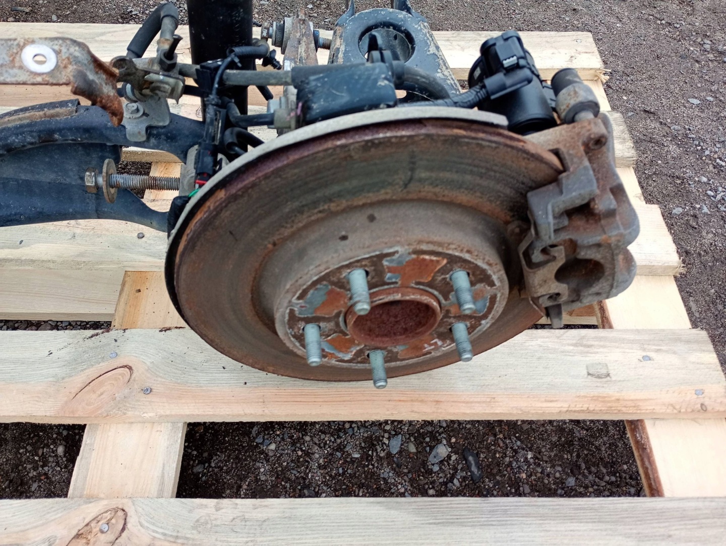 sususpension swing arm caliper disc left rear part Chrysler Pacifica 2017