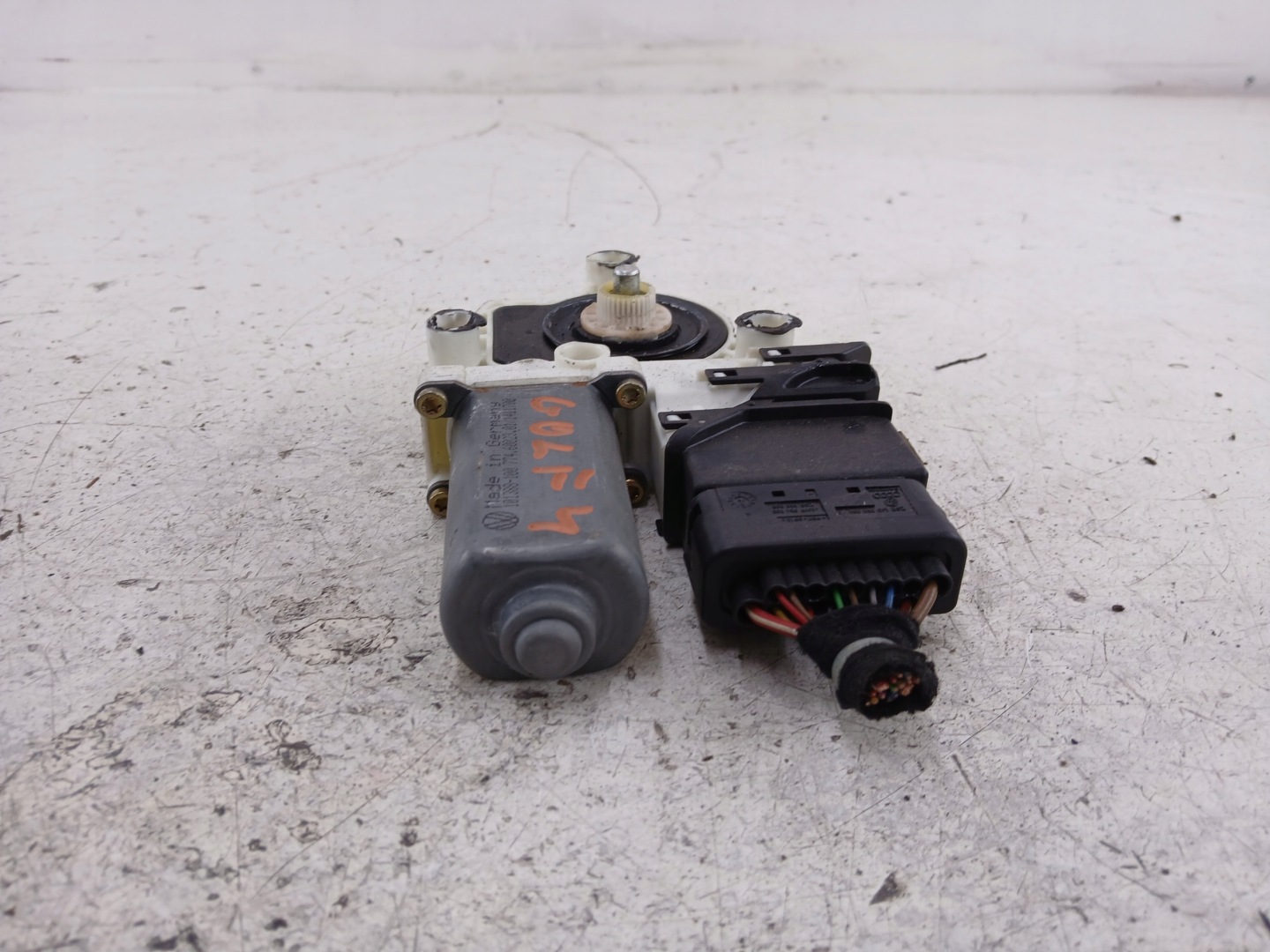 VW GOLF IV mini motor windows right rear part 1J4839730C