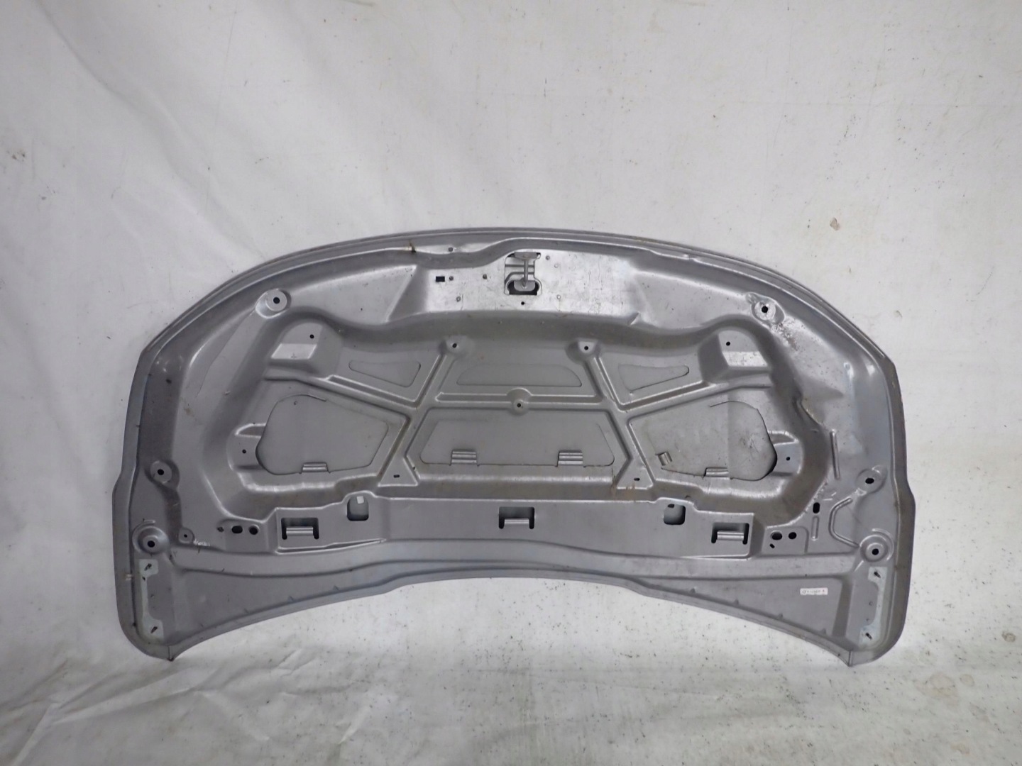 PEUGEOT 2008 e 1 LIFT 16-19 Cofano