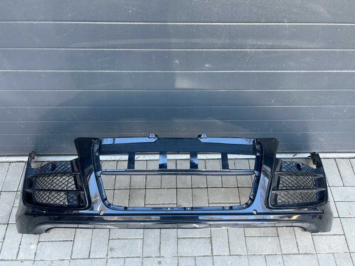 Audi R8 V10 bumper front front Lift 12