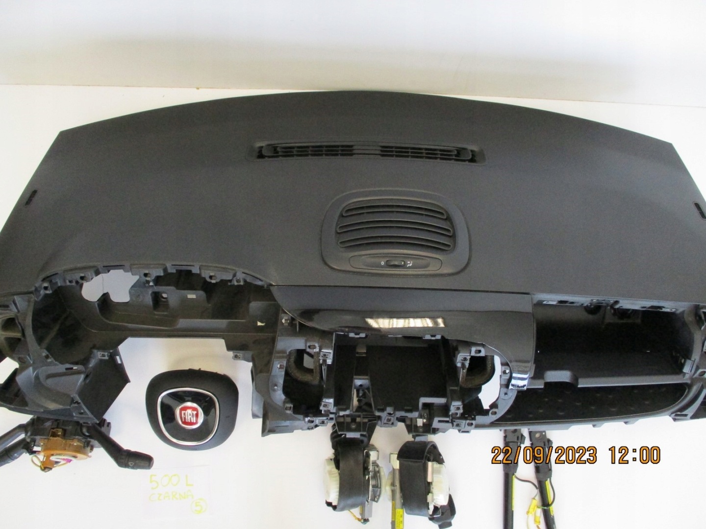 dashboard FIAT 500 L black