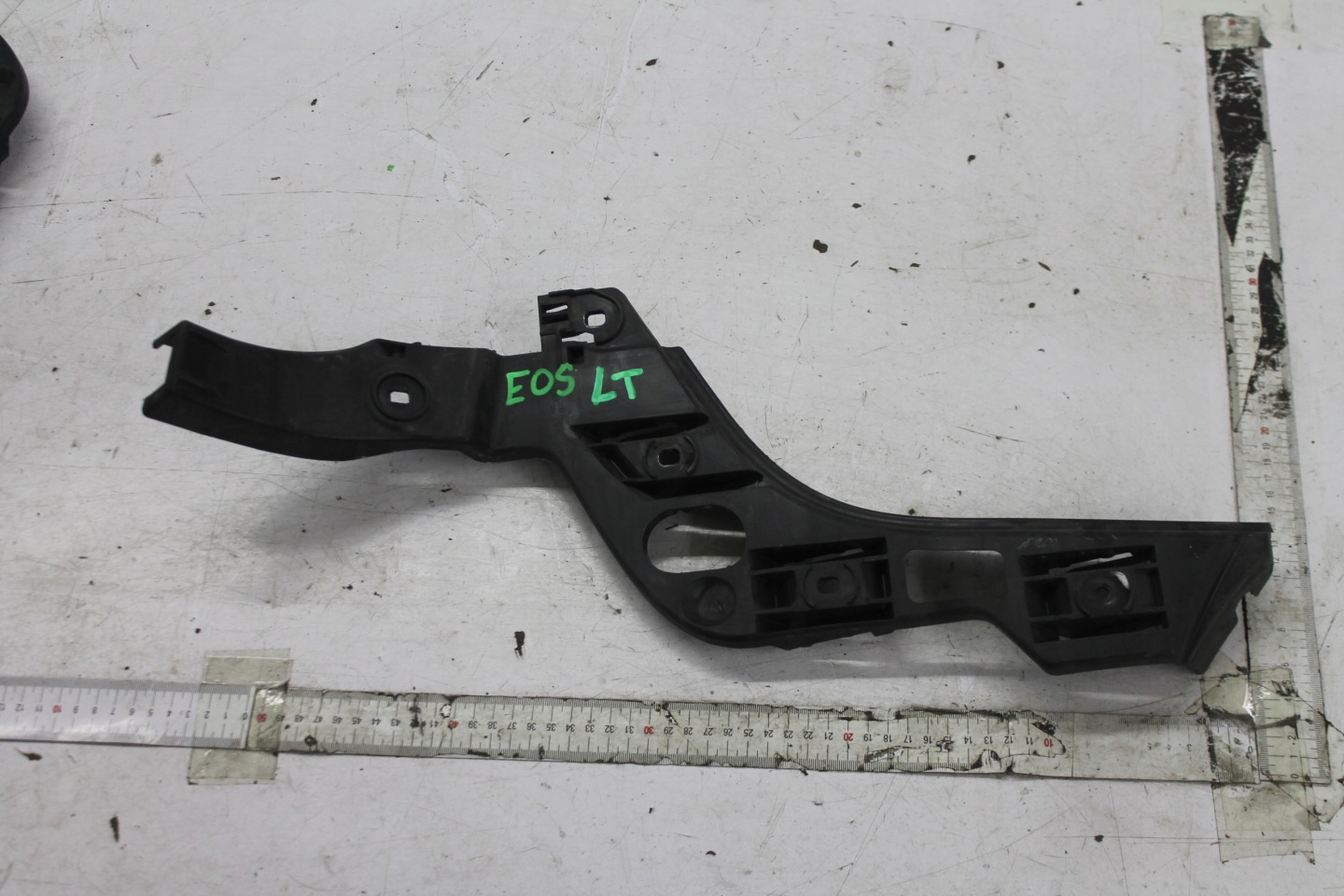 SUPPORT GAUCHE ARRIÈRE 1Q0807393 VW EOS 05-10