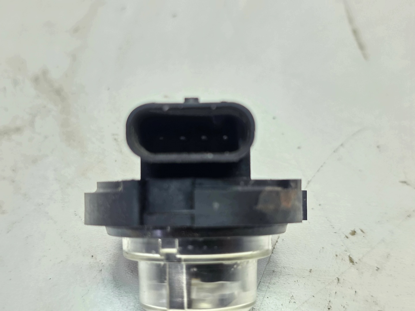 Sensor Behälter tank ADBLUE AUDI A4 B9 A5 8W 4M0131940C