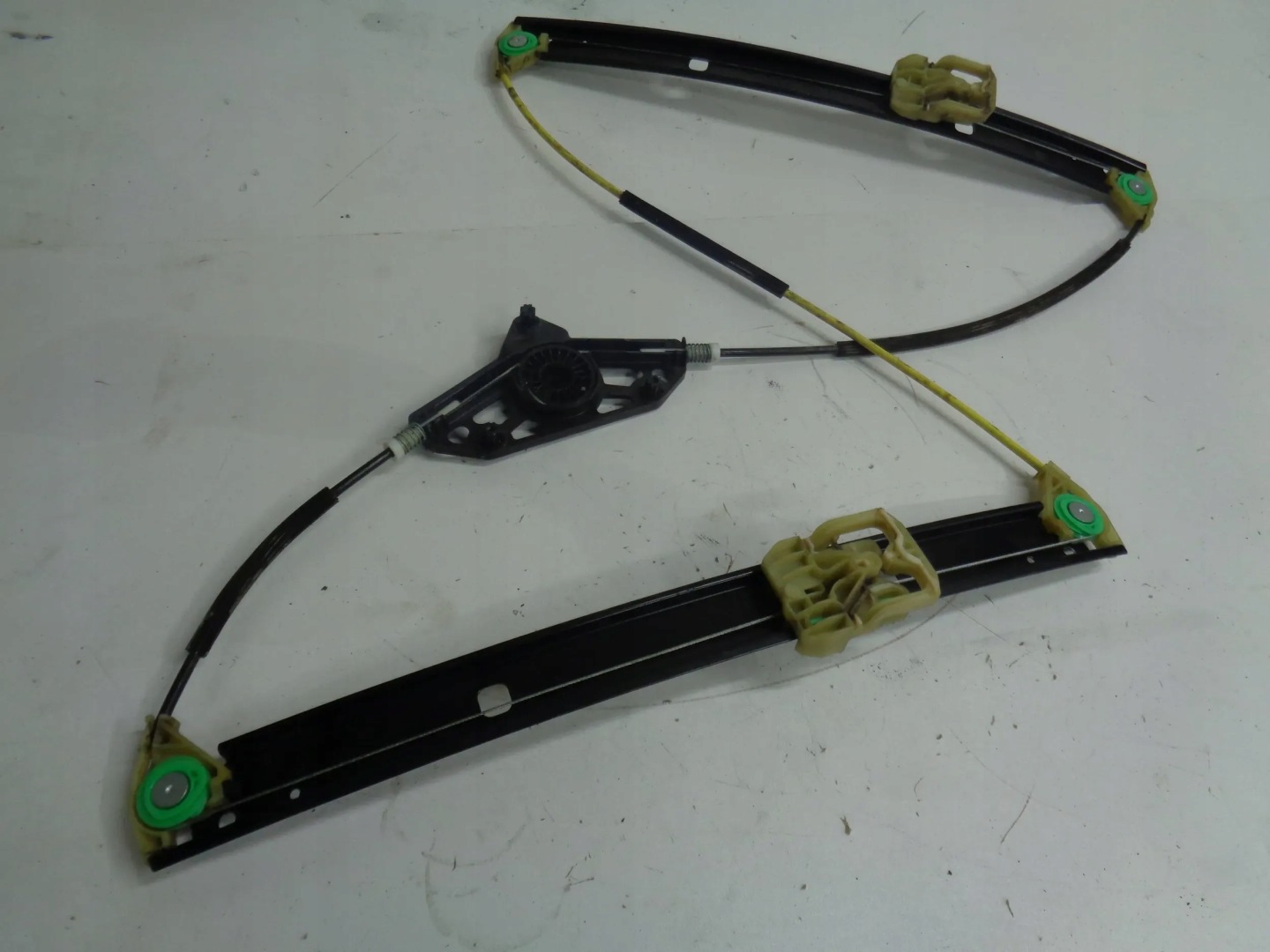 SKODA OCTAVIA III window regulator front right 5E0837462