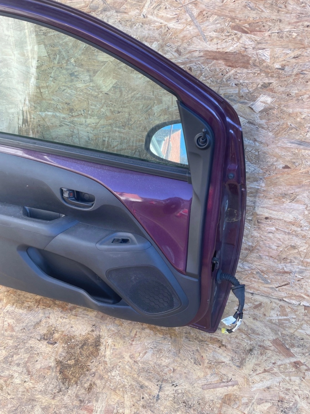 door front front left Peugeot 108 Citroen C1 II 3D