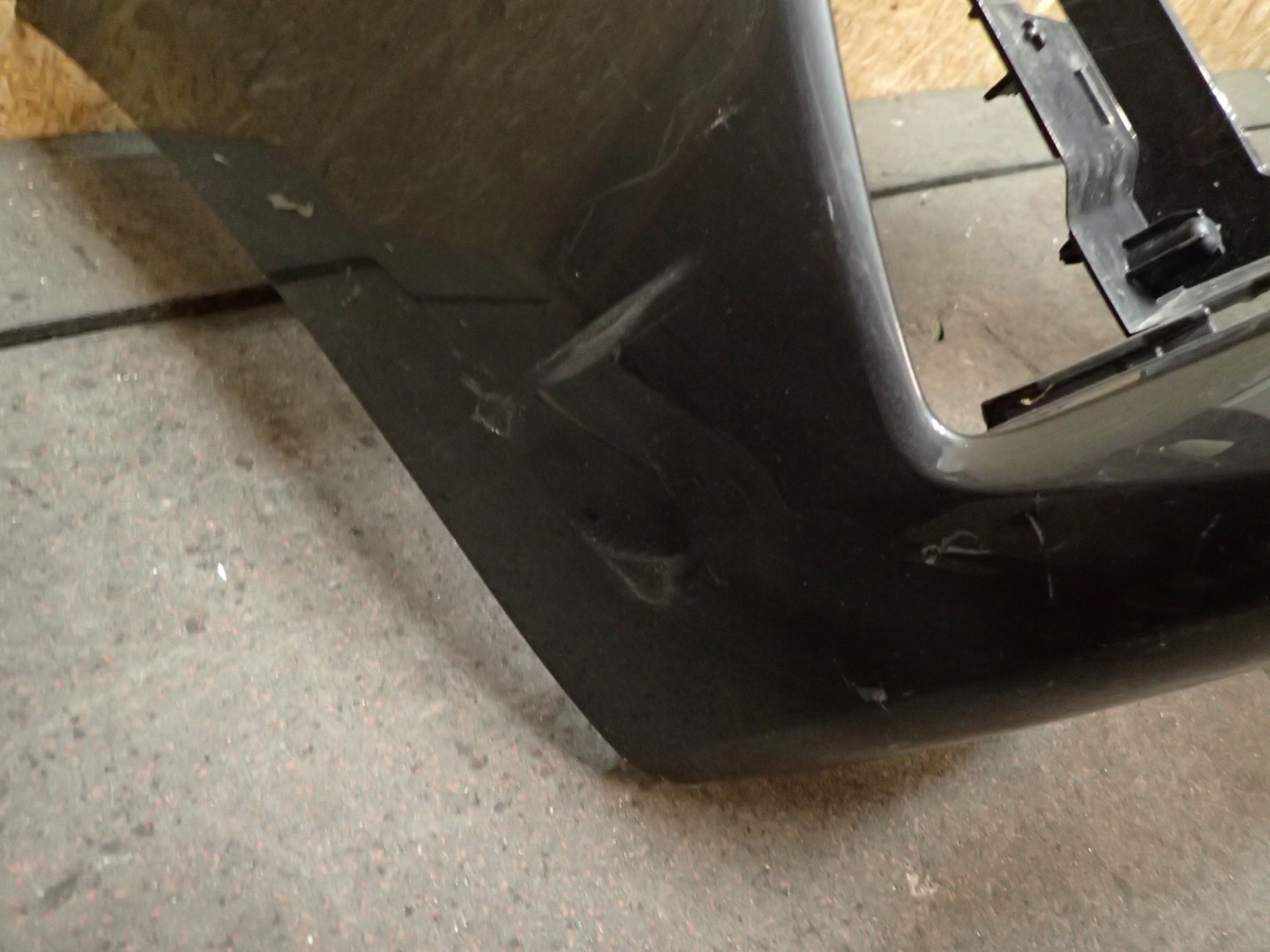 nárazník předek AUDI A4 B9 8W LIFT 19