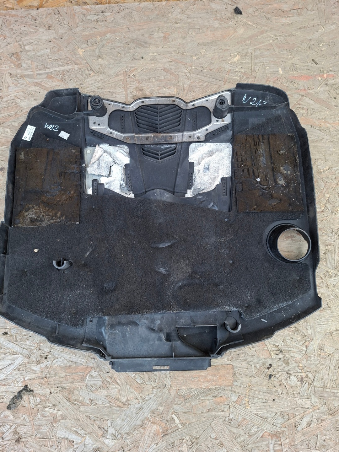 motor cover upper MERCEDES W212 A6420104267