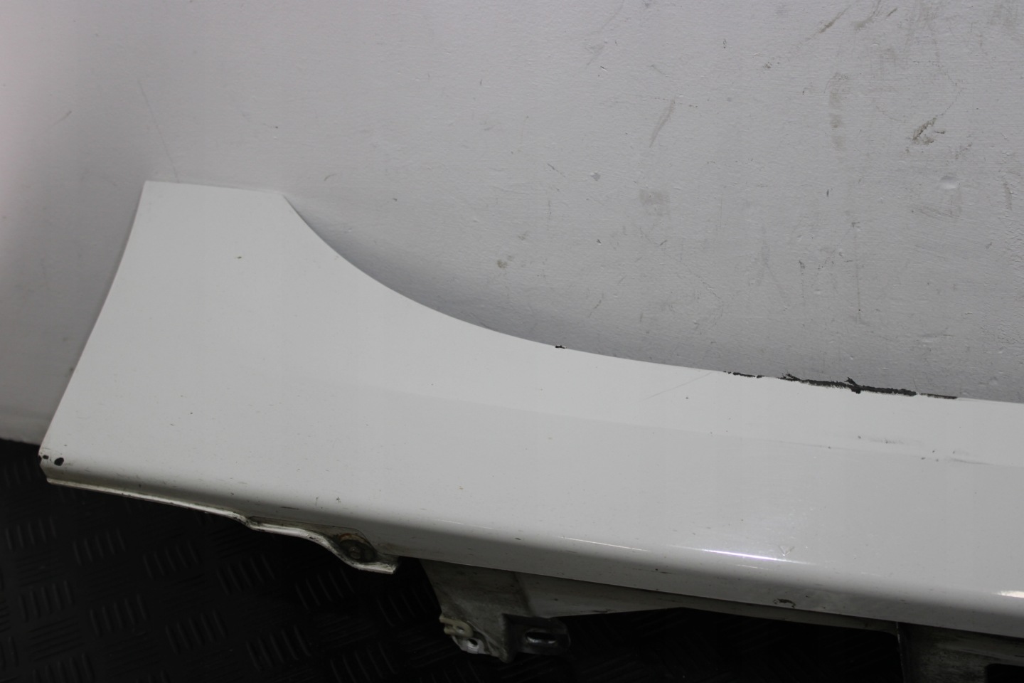cap threshold right threshold right BMW 1 F40 7461382