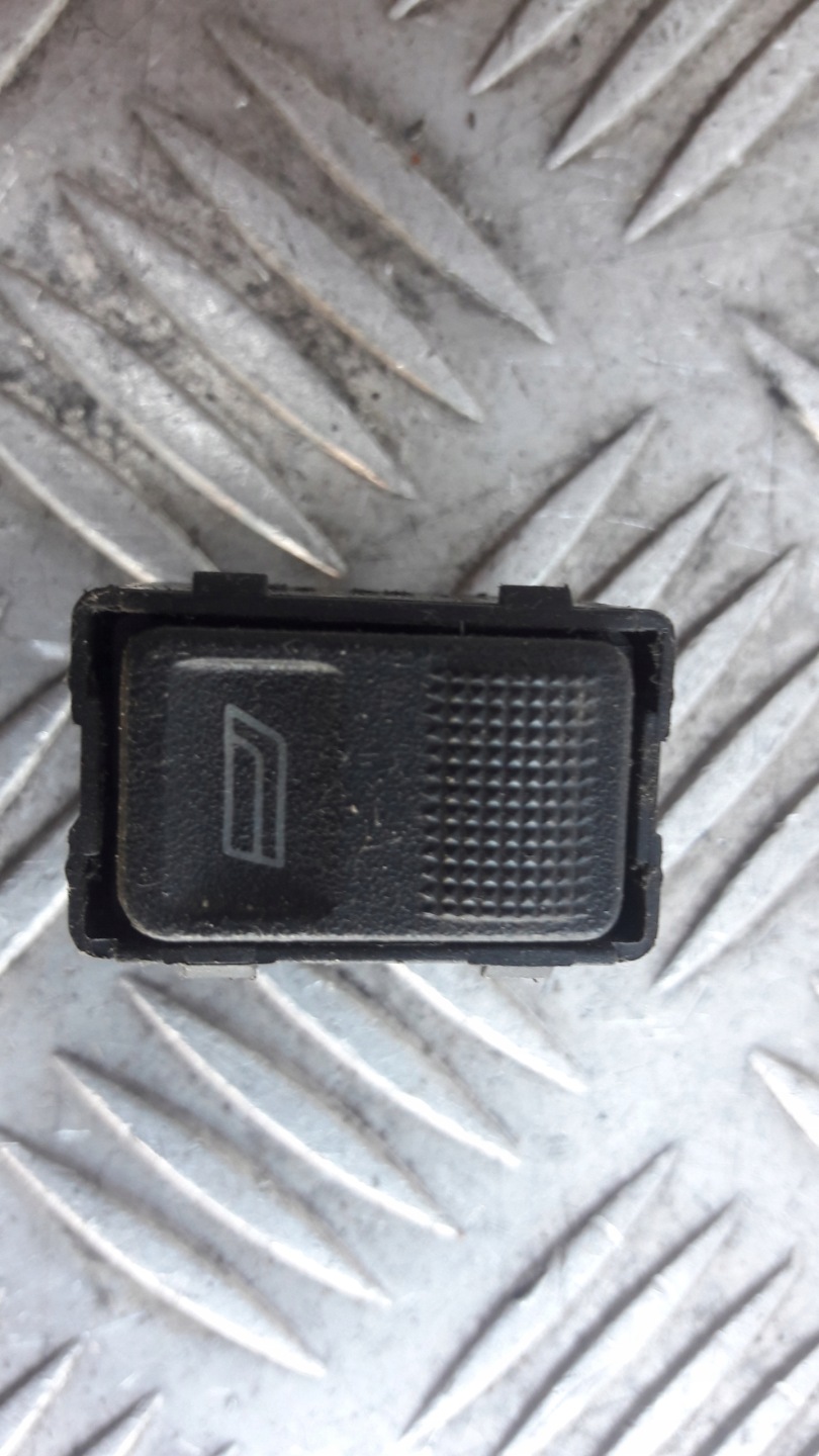 AUDI A6 C4 window control switch 89395985501C