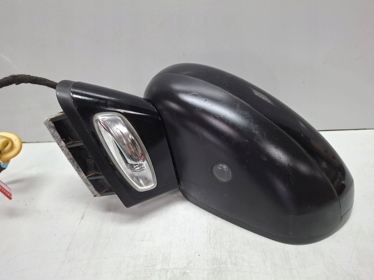 mirror exterior left CITROEN C4 II 11 PIN 2010