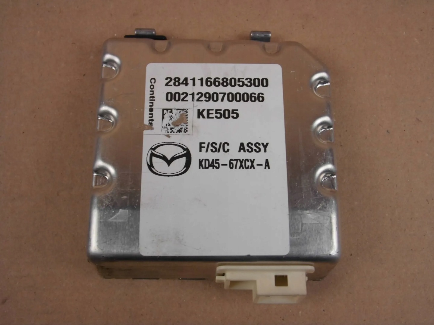 Mazda CX5 and 2013-2018 radar sensor pasow kamera windows przedniej KD4567XCXA