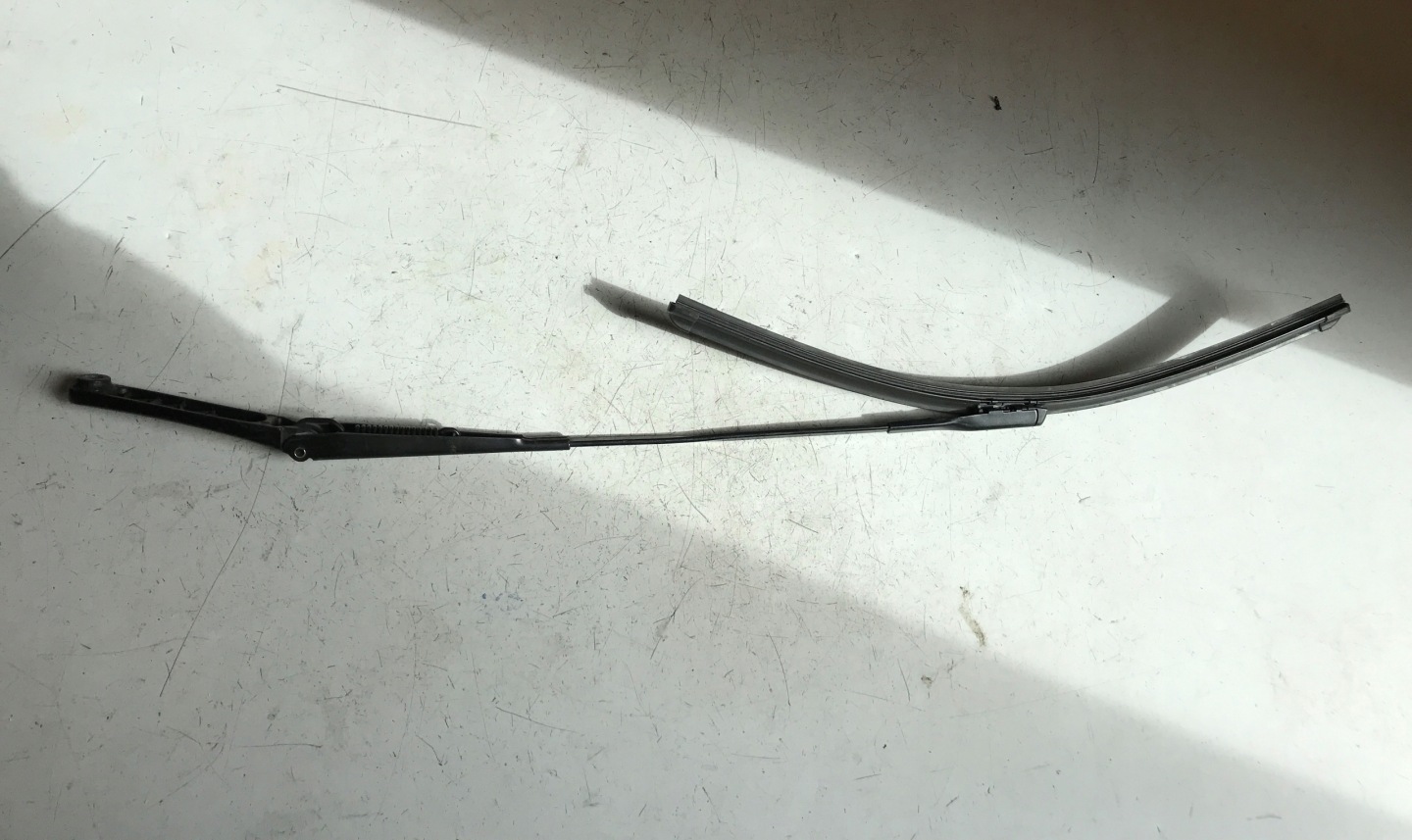 AUDI A5 CABRIO wiper arm right EUROPA