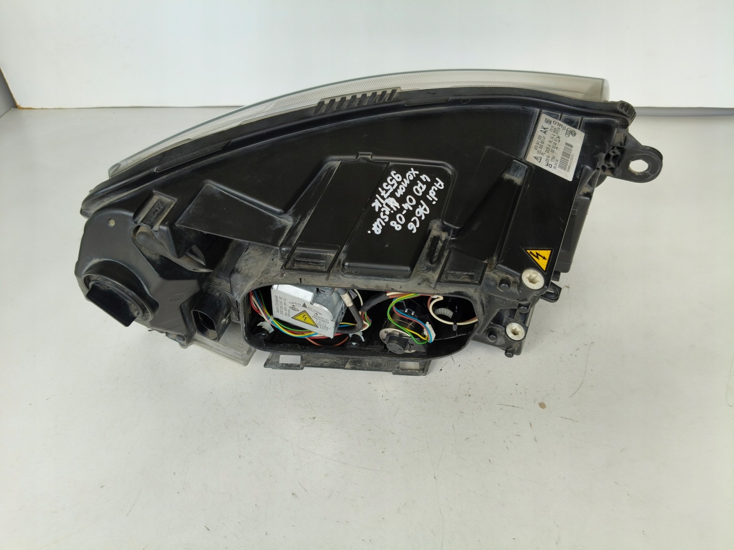 feu gauche REFLEKTOR AUDI A6 C6 4F 4F0 04-08 XENON non pivotante/fixe