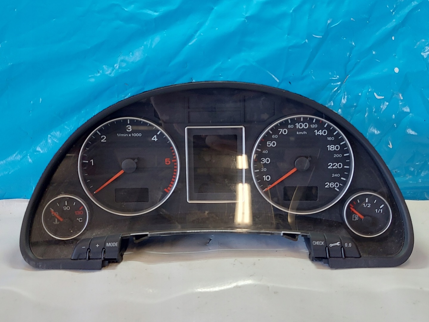 dials clock A4 B7 2.0 TDI 8E0920931P