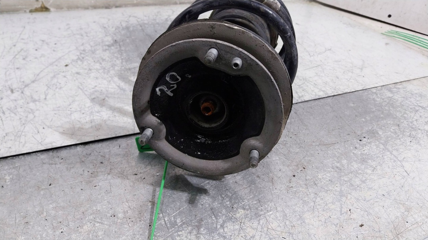 STOSSDÄMPFER LINKS VORNE 6786013 BMW 3 E90 E91 E92