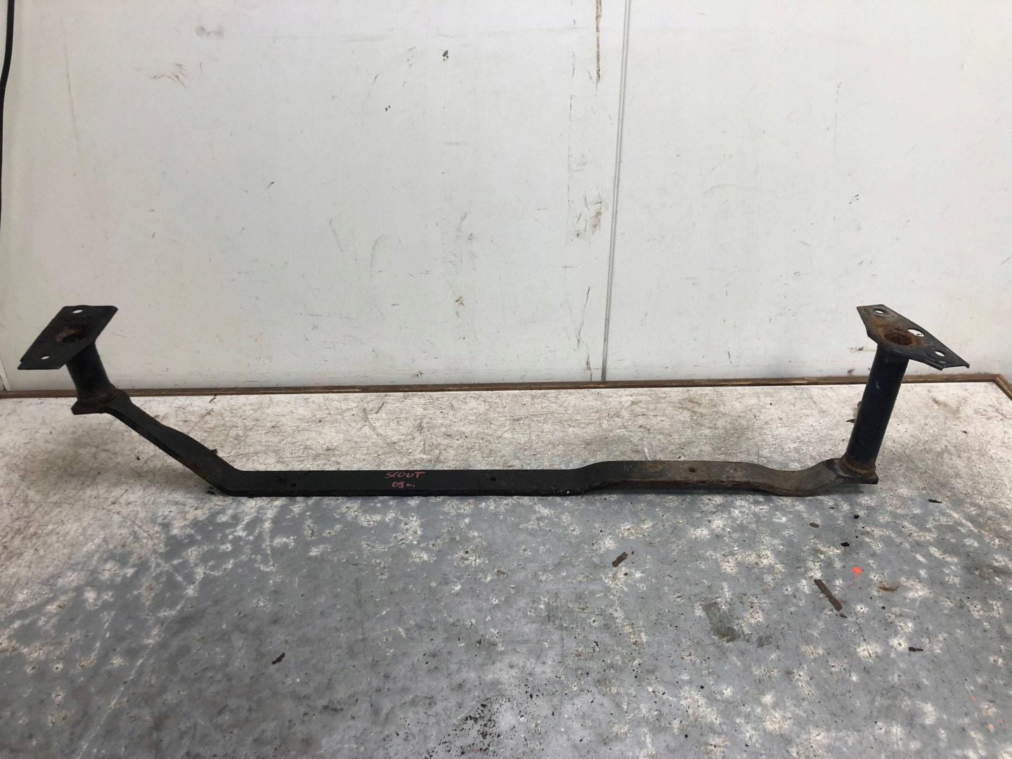 sider console MOSTU SKODA OCTAVIA II SCOUT 1K0018936F