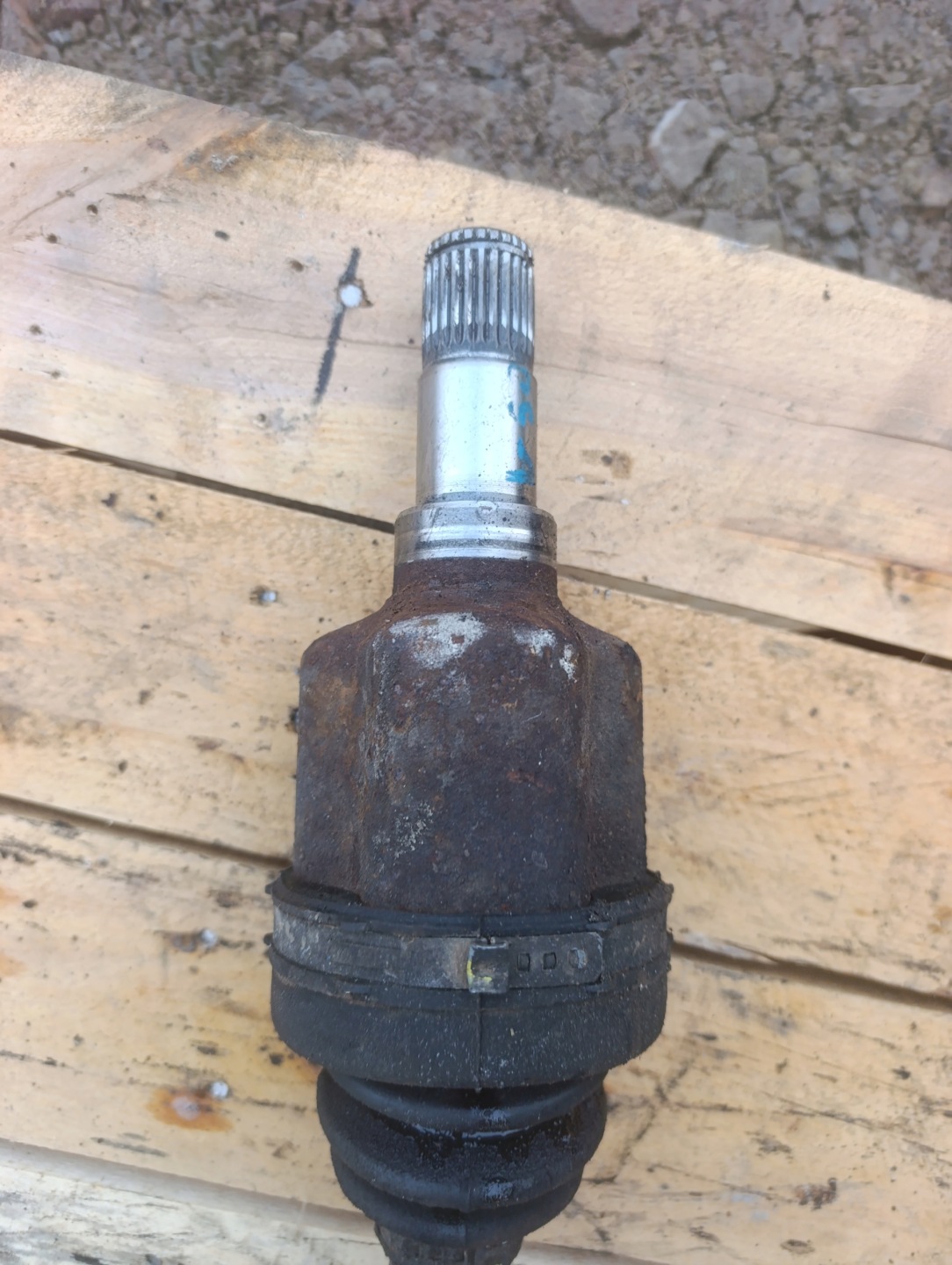 semi-axis short. volvo v50