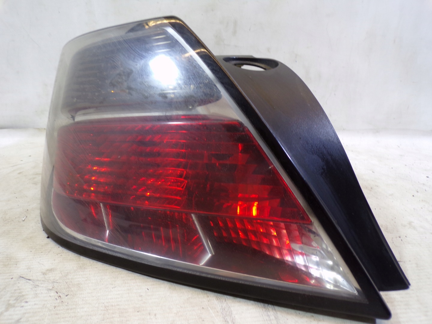 light rear rear part left OPEL ASTRA H HB 3D (9) (K1)