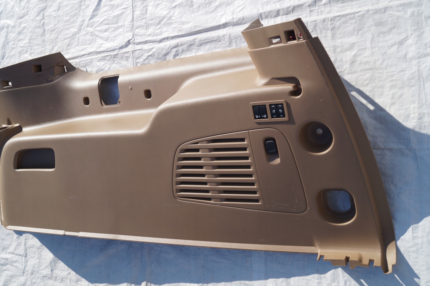 boot upholstery rear part right CADILLAC ESCALADE 17-20