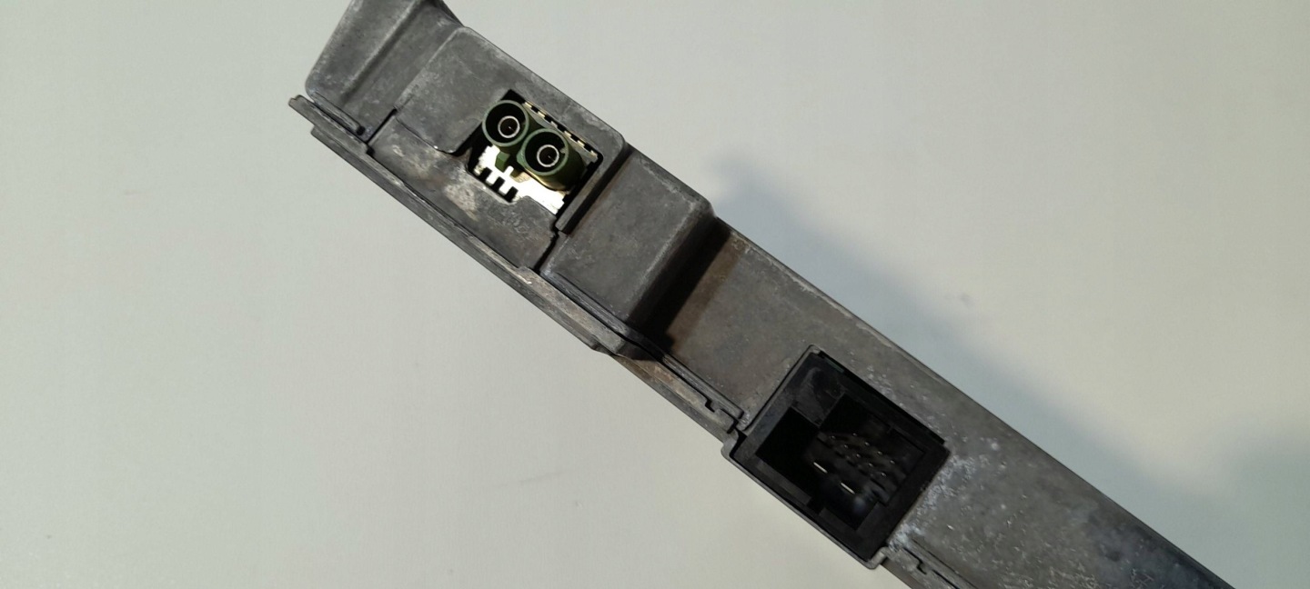 Mercedes-Benz GLA H247 module / control unit of the dial A2479001415 (GL25)
