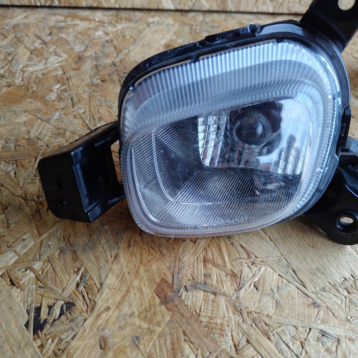 grid fog lights front side left KIA Picanto 92207ZG6000