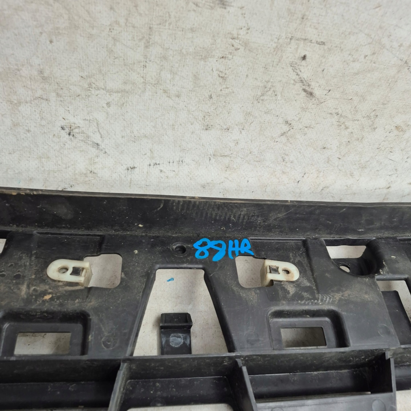 BMW 3 G20 G21 m-packet 18-> support bracket holder of a bumper front