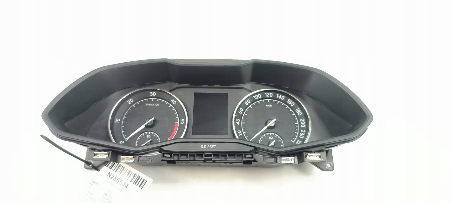 dials clock EU 3V0920741B SKODA SUPERB III