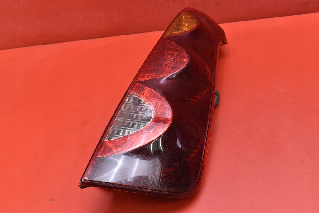 light right rear part rear 22016752 NISSAN NOTE 1 and E11 LIFT 09-14