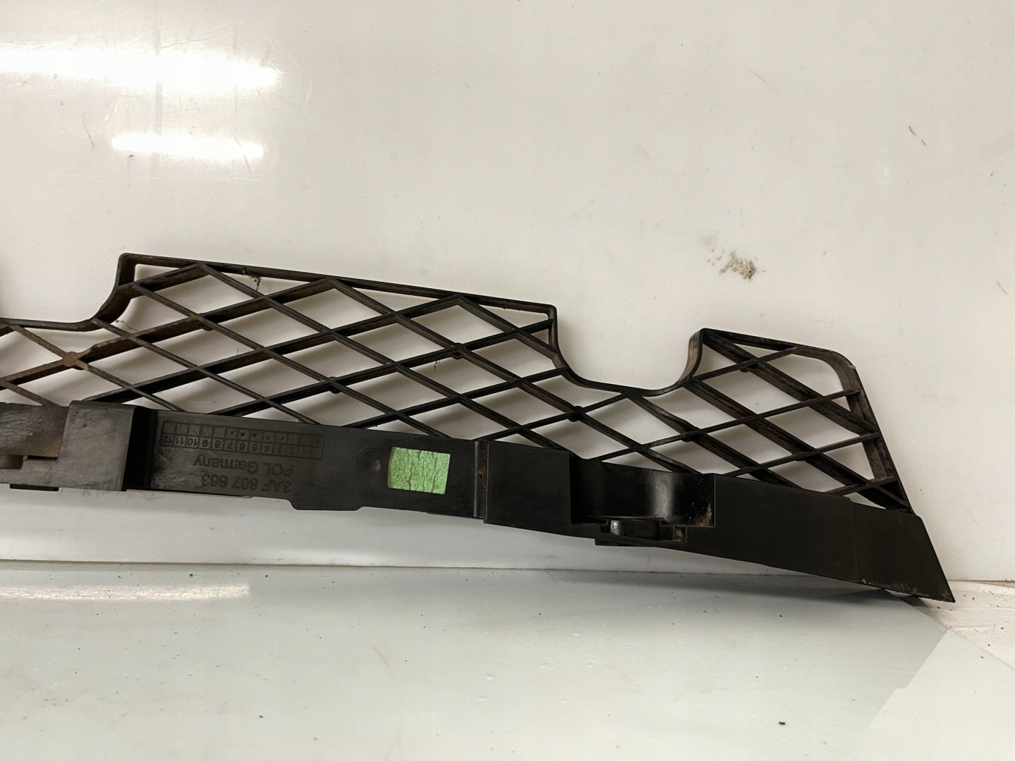 bumper bracket 3AF807863 VW PASSAT B7 KOMBI rear original