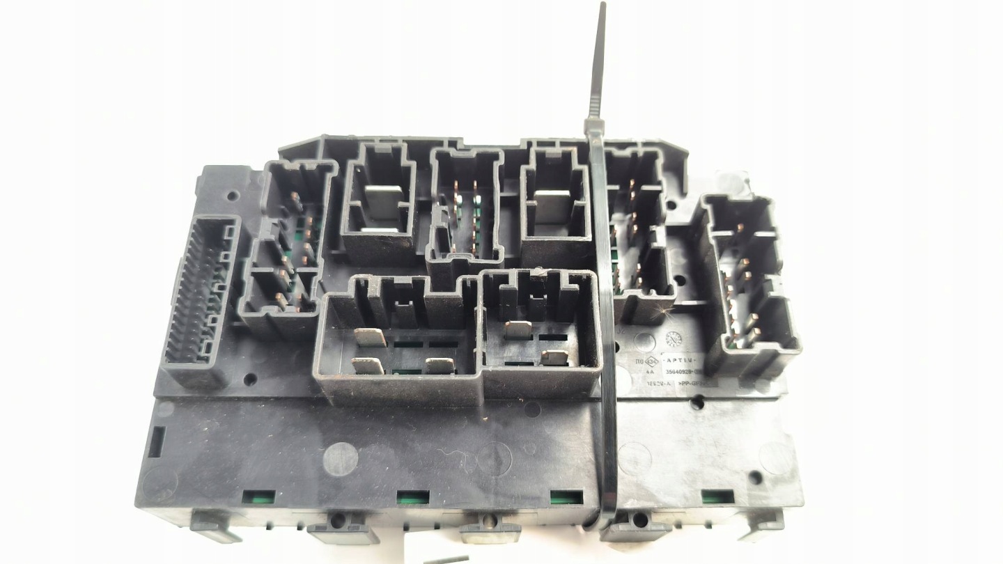 Module fusibles 243225497R DACIA BIGSTER et