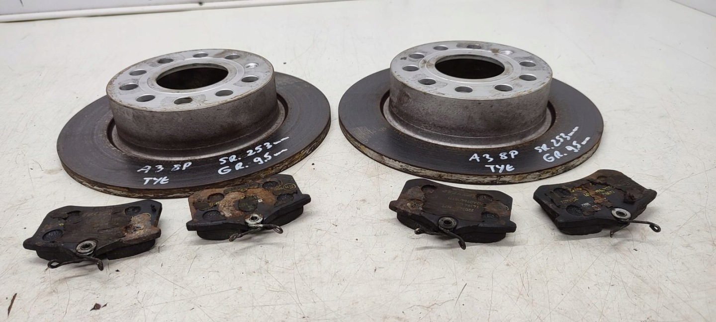 kotuče brzdové plotýnky záď Audi A3 8P 1,6 MPI