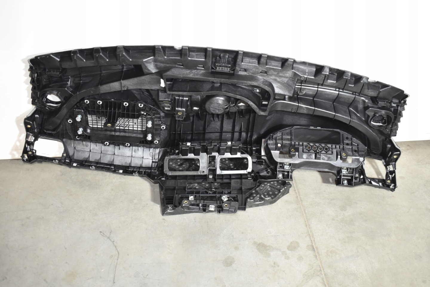 IDEALNA Console AUDI Q5 80A 1