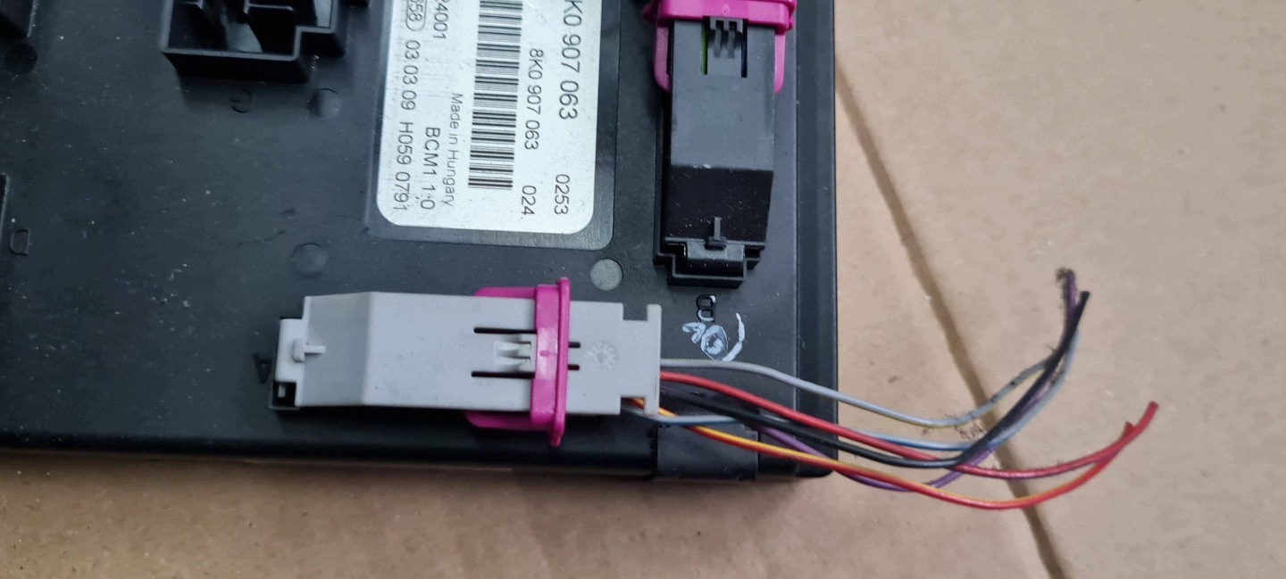 Q5 8R module control unit KOMFORTU A4 B8 A5 8T 8K0907063