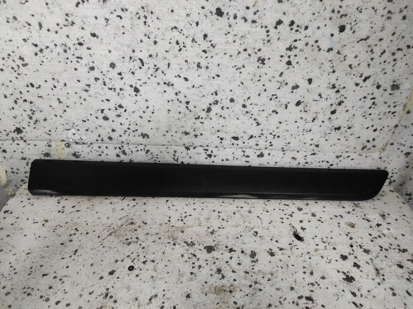 moulding for front left door PEUGEOT 1308832070