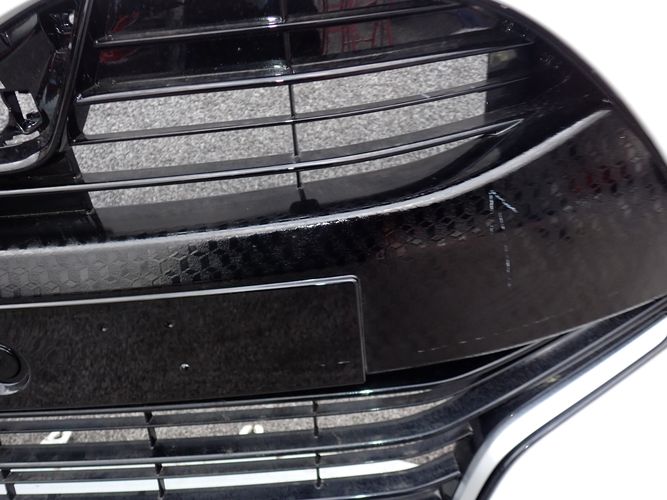 TOYOTA YARIS IV FRONTSTOSSSTANGE VORNE UNTER PDC